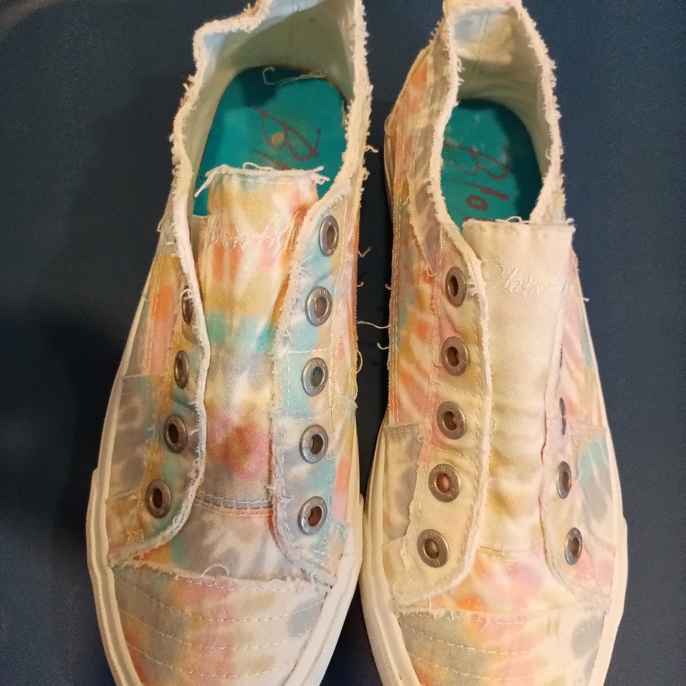 1082-50) Blowfish Malibu women's sneakers